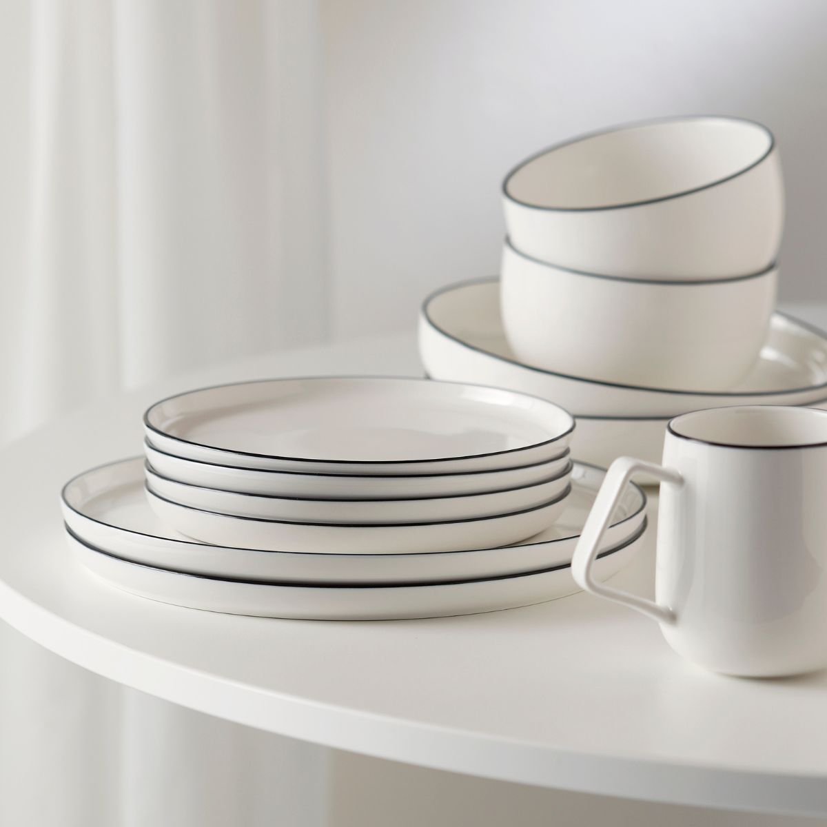 Lot de 4 assiettes 26 cm STUDIO BASE blanc, SP COLLECTION