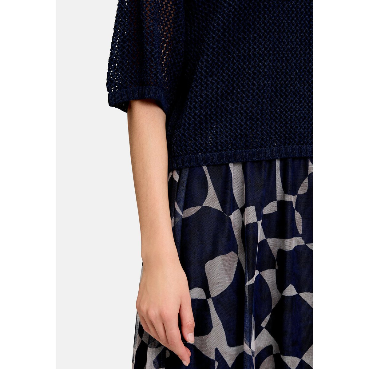 Pull-over en maille à motif ajouré navy blue, BETTY & CO
