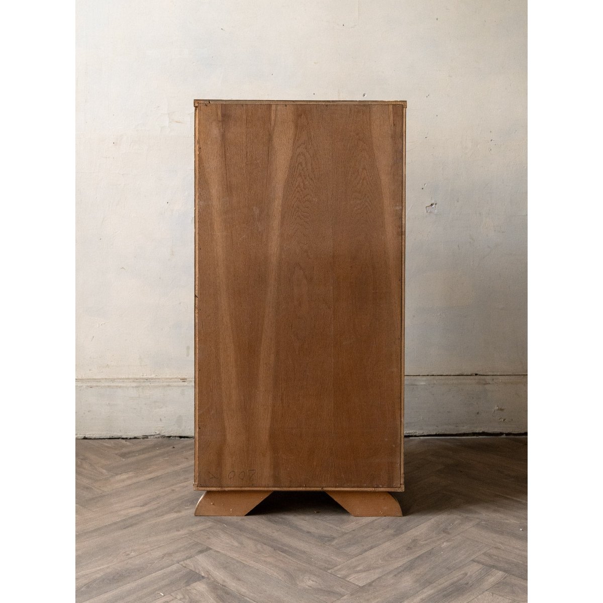 Petit buffet haut en bois Gilbert N°1747 - Bon état bois clair, DEBONGOUT