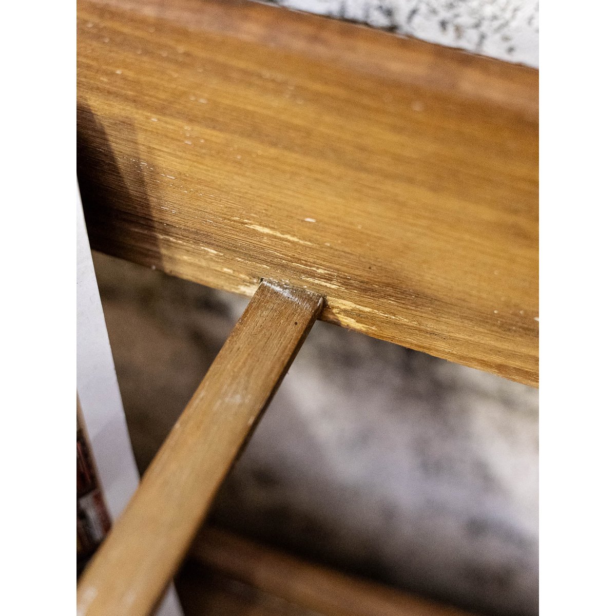 Commode au style original Garance N°785 - Bon état marron, DEBONGOUT