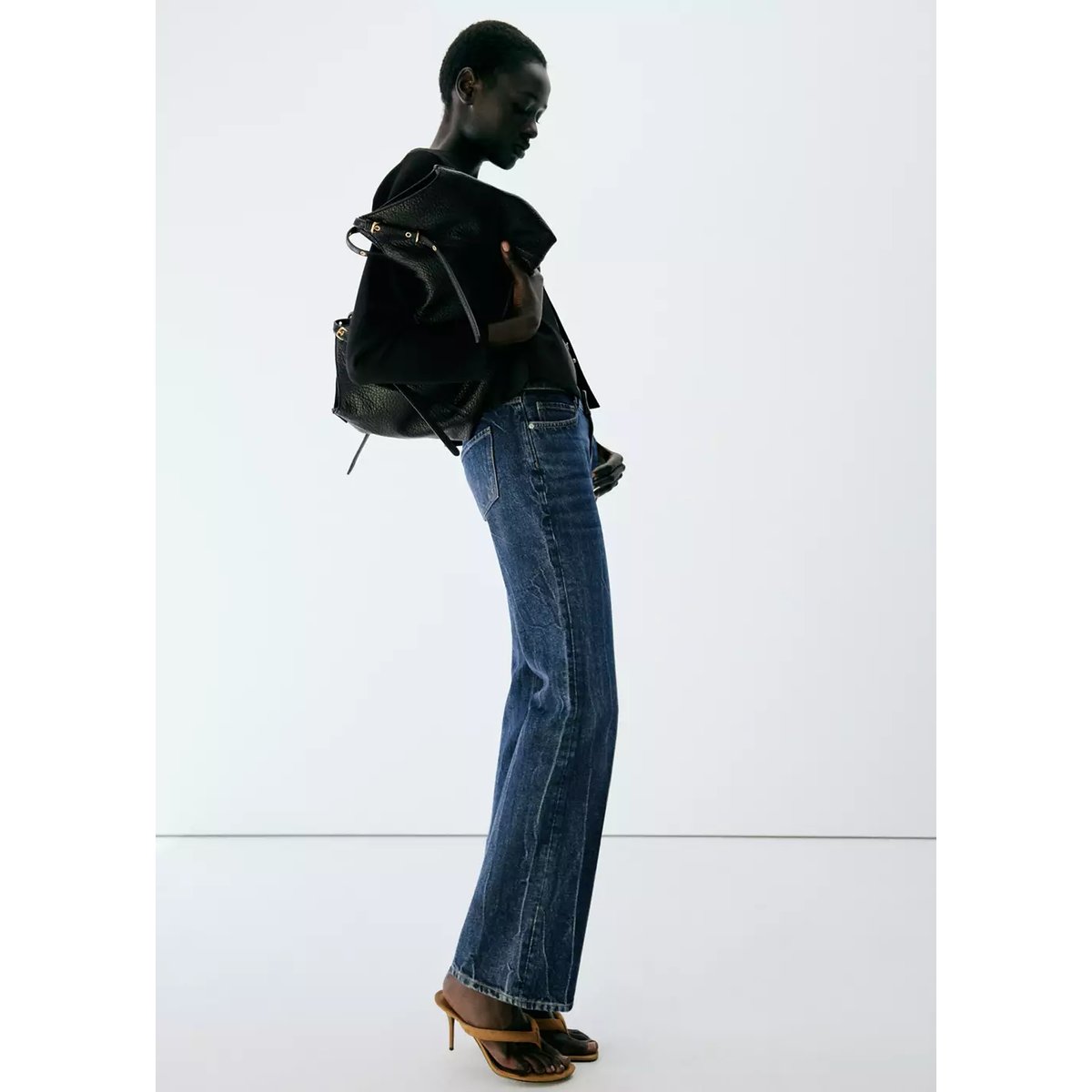 Jeans flare taille basse bleu foncé, MANGO