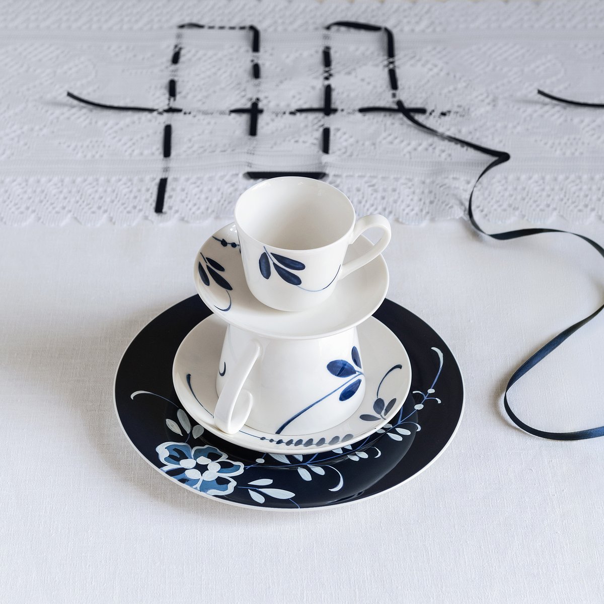 Soucoupe Tasse Moka VIEUX LUXEMBOURG blanc, VILLEROY & BOCH