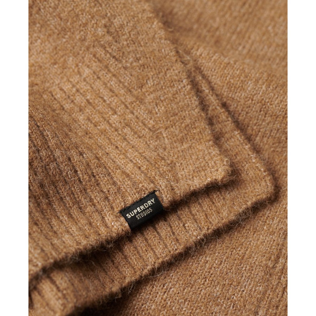 Pull oversize à col V beige peau chiné, SUPERDRY
