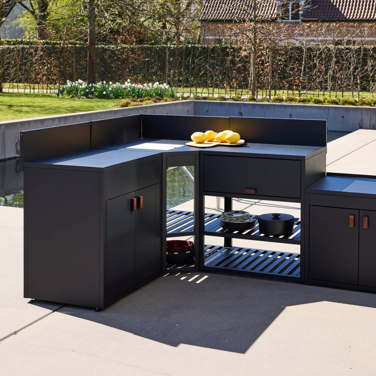 Cuisine extérieure 6 modules acier THIRA 6 MODULES noir, SWEEEK