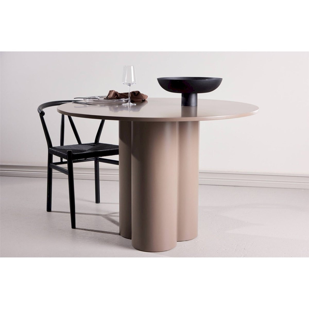 Table ronde en bois collection CONVALDER brun clair, RECOLLECTION