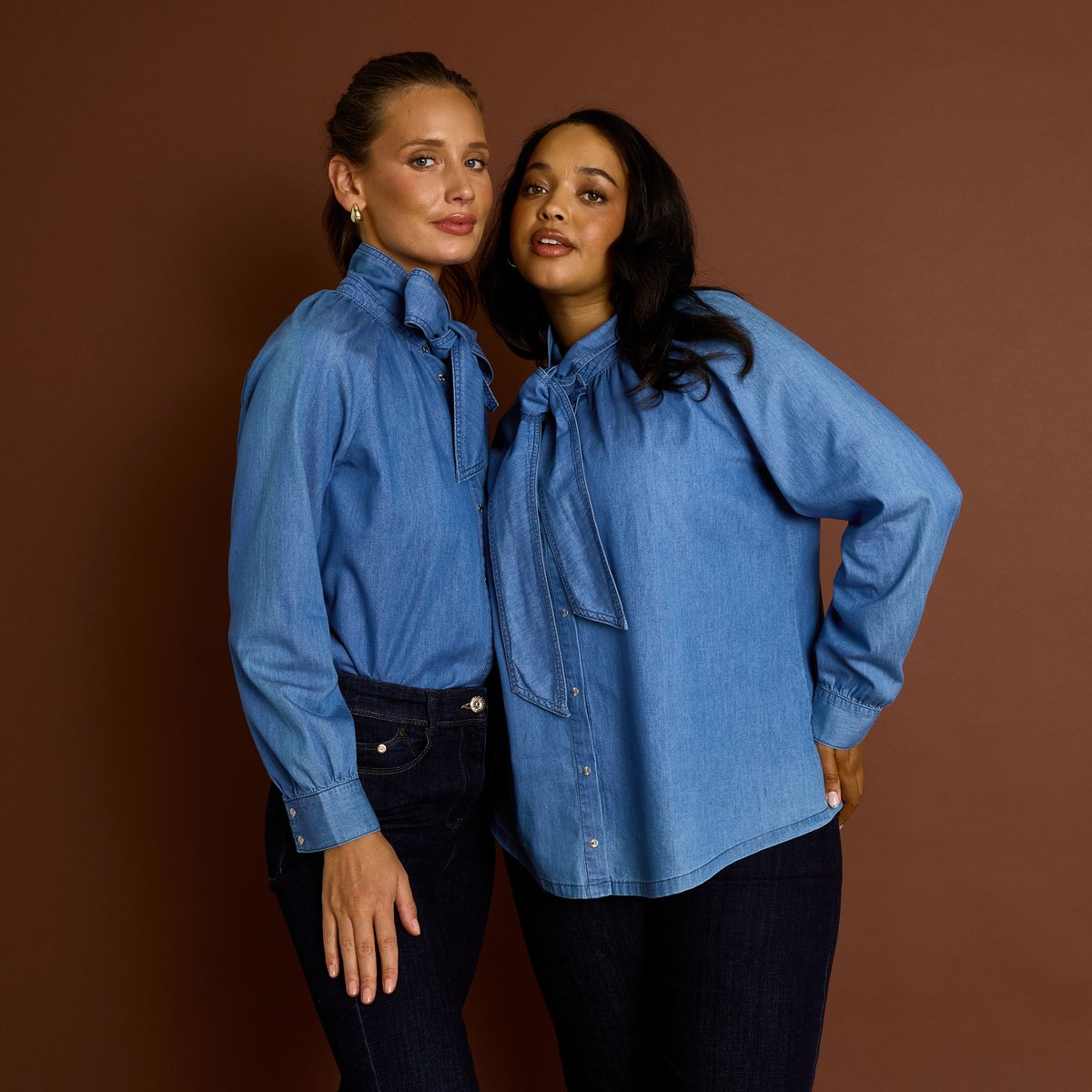 Chemisier denim col lavallière bleu light stone, GRAIN DE MALICE