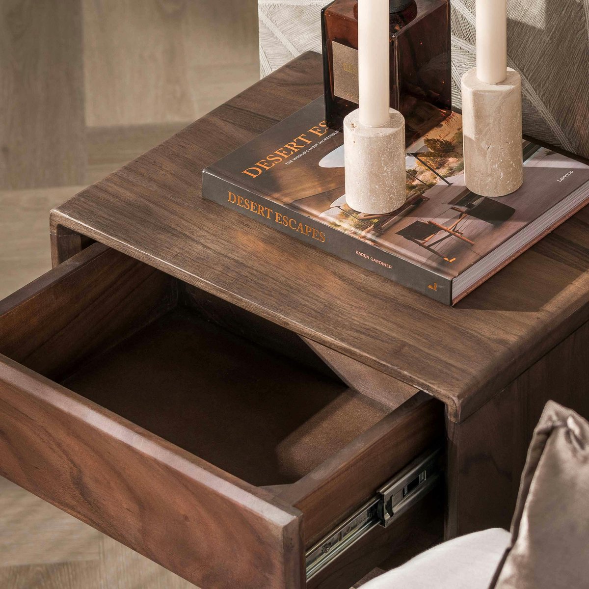 Table de nuit suspendue bois d'acacia brun 1 tiroir NAKO marron, PIER IMPORT