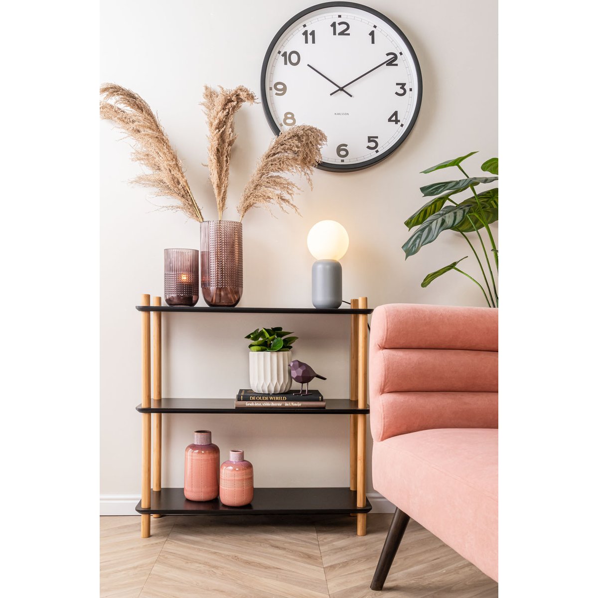 Horloge Murale Fer NEW CLASSIC blanc, KARLSSON