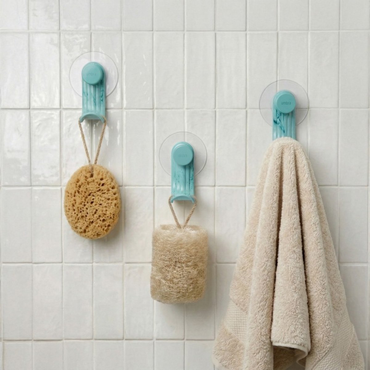 Patère crochet mural adhésif salle de bains Nami set de 3 bleu turquoise, UMBRA