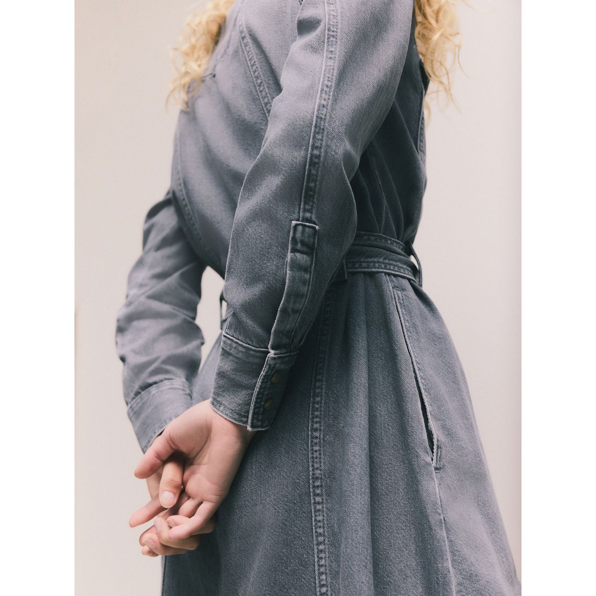 Robe chemise longue en denim gris, NEXT