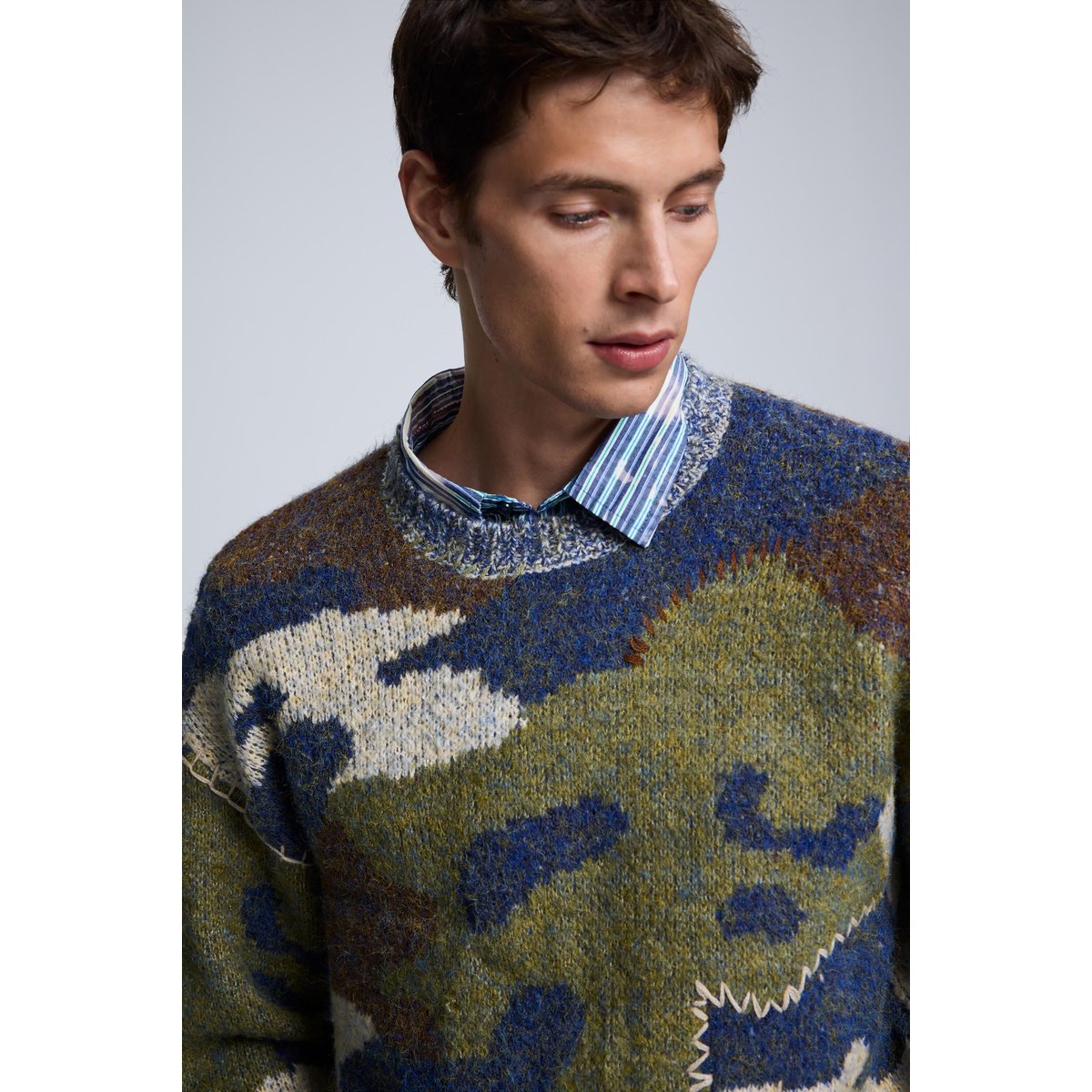 pull jacquard camouflage vert, DESIGUAL