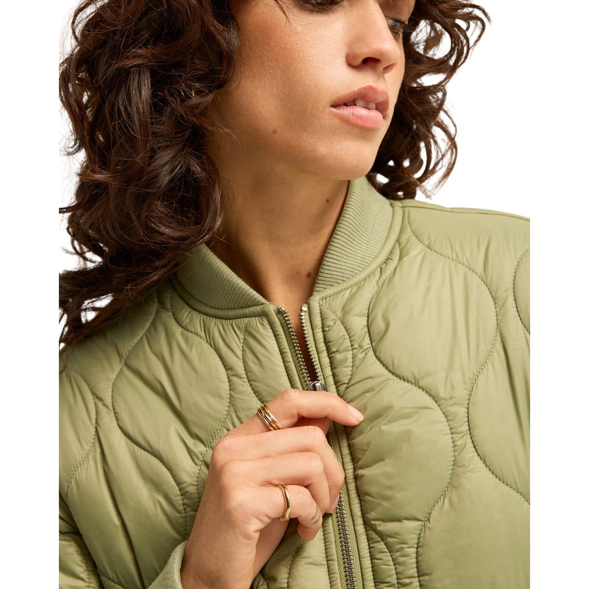 Bomber matelassé à fermeture éclair CUESTA BOMBER vert army green, BILLABONG