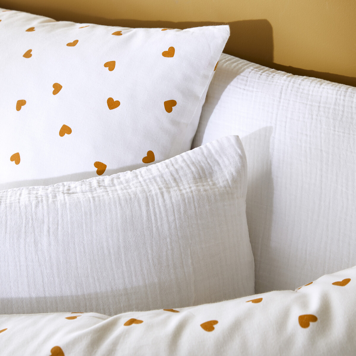 Duvet Cover Set in 50% Recycled Cotton with Rectangular Pillowcase. Scacco Caramel heart print, LA REDOUTE INTERIEURS