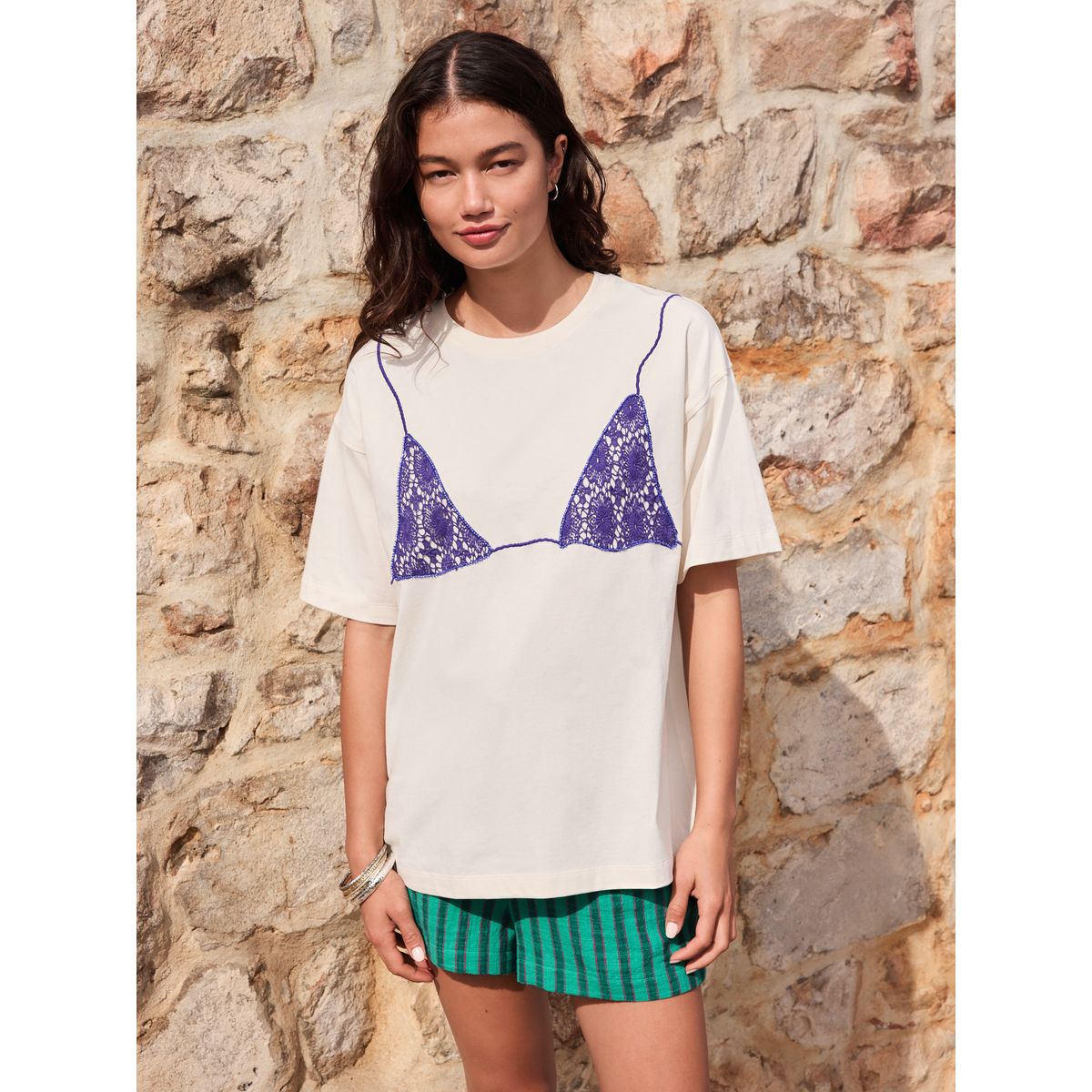 T-shirt col rond en crochet à motif bikini écru, NEXT