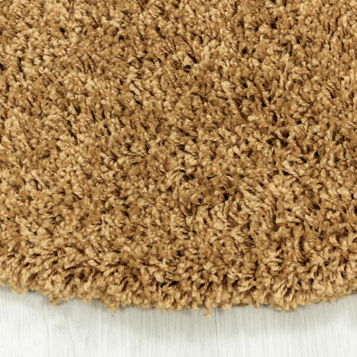 Tapis poils longs shaggy tissé motif uni UNI I or, UN AMOUR DE TAPIS