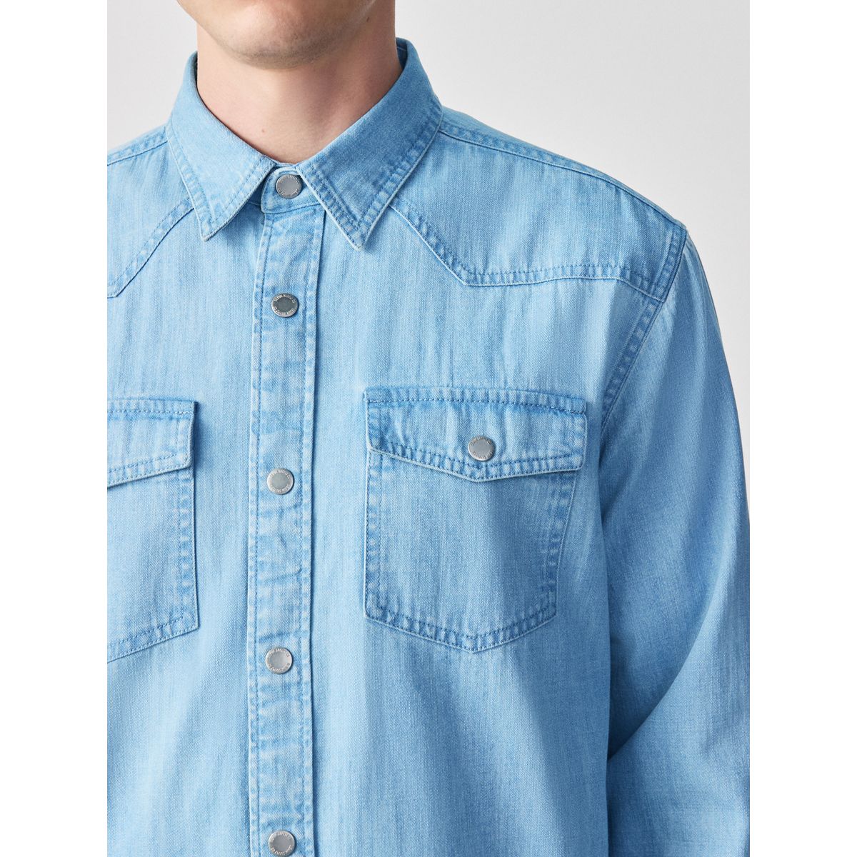 Chemise western en denim à manches longues délavé au javel, NEXT