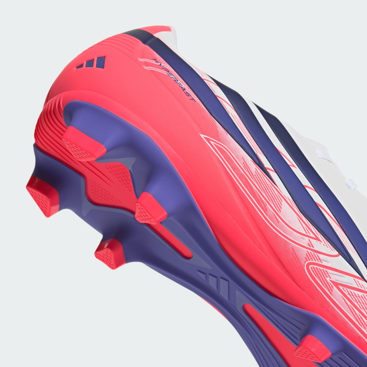 Chaussure De Football F50 Hyperfast Club Terrain Souple / Multi-Surfaces Chaussure De Football F50 Hyperfast Club Terrain Souple / Multi-Surfaces cloud white / solar purple / solar turbo, adidas Performance