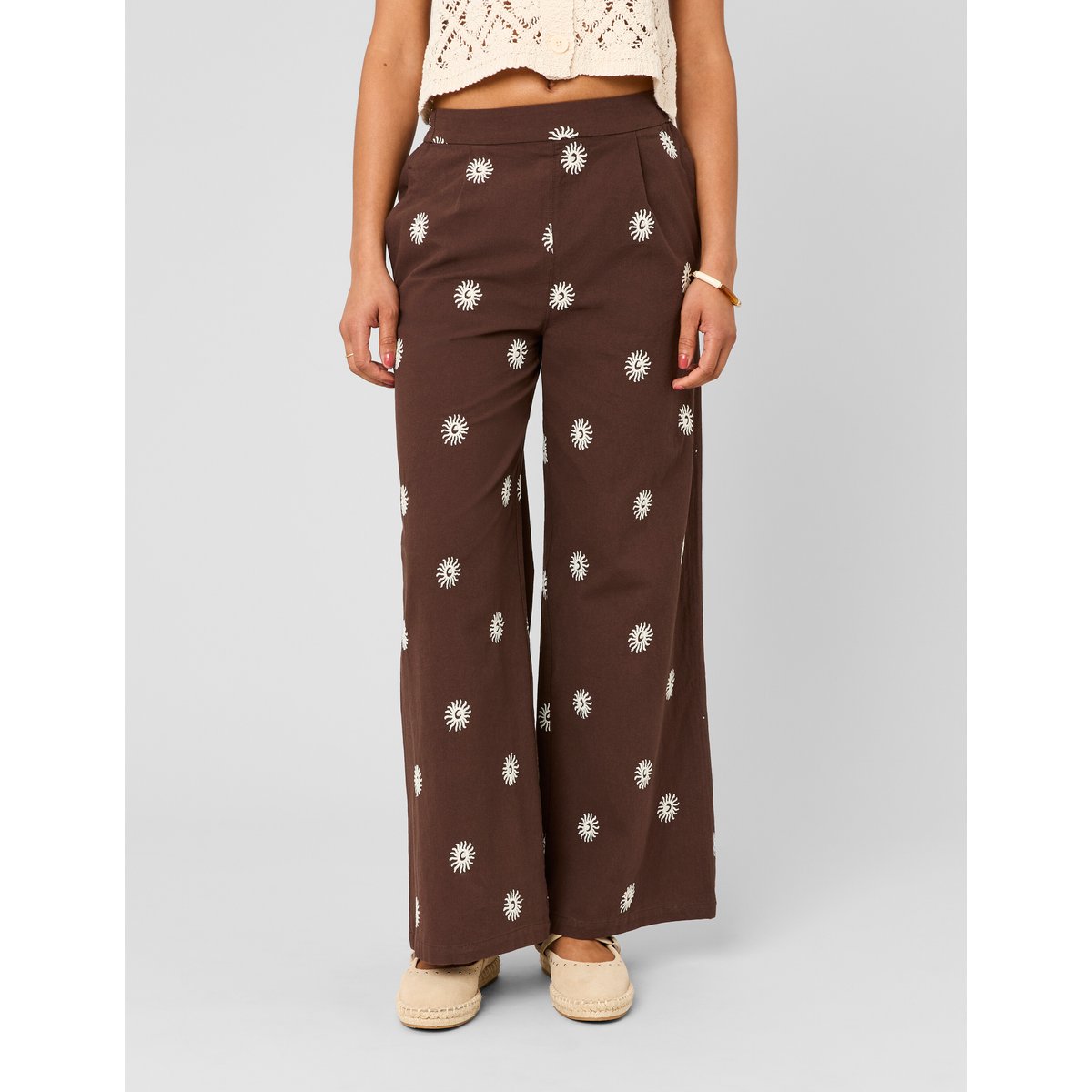 Pantalon brodé marron foncée, BZB