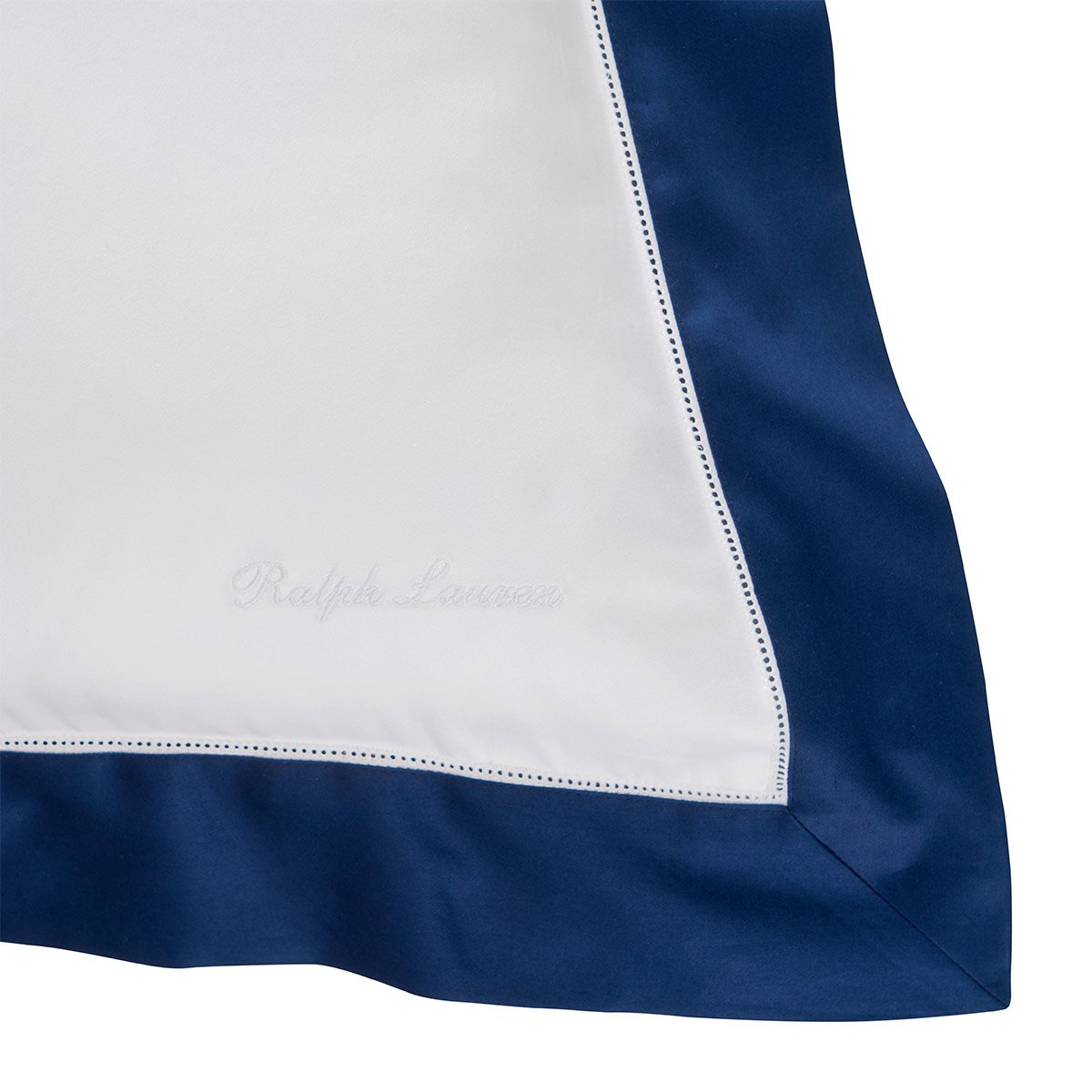Taie à volant en satin de coton, LANGDON navy, RALPH LAUREN HOME