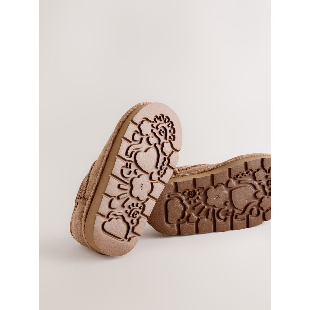 Chaussures en daim marron fauve, NEXT