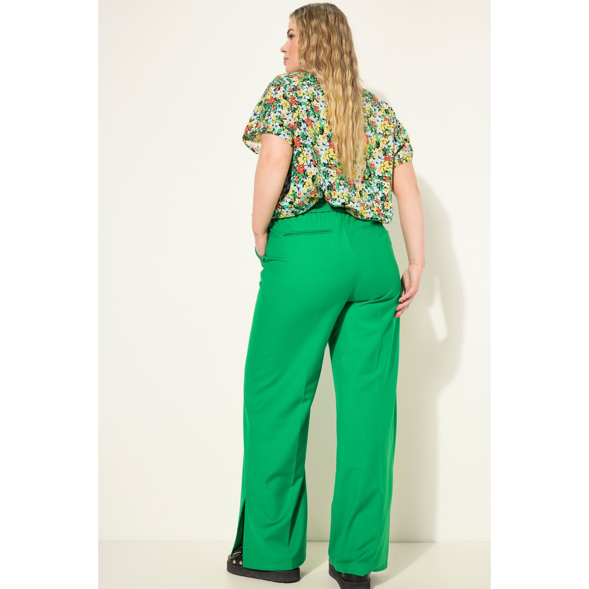 Pantalon à jambe large et taille élastique. vert, STUDIO UNTOLD