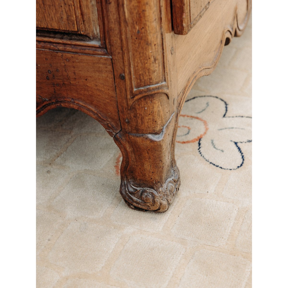 Buffet en bois Gilbert N°388 - Bon état bois, DEBONGOUT