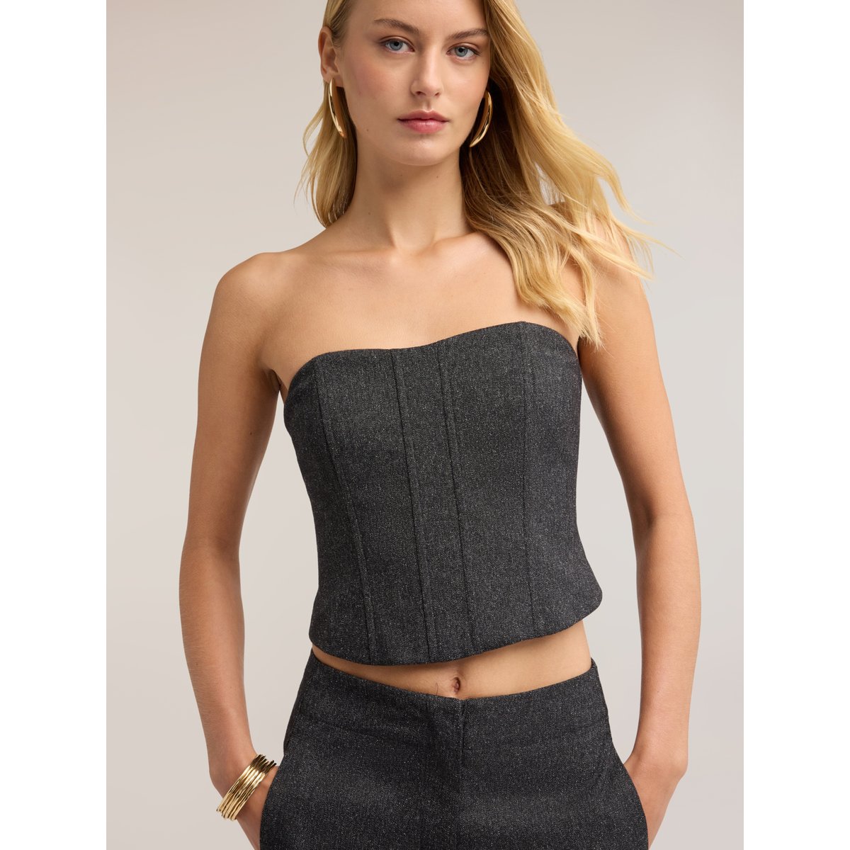 Bustier teint fil gris, MOTIVI