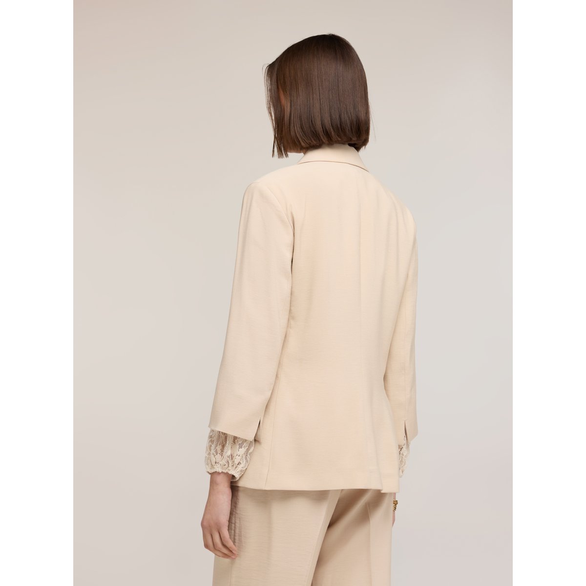 Blazer simple boutonnage avec dentelle beige, MOTIVI