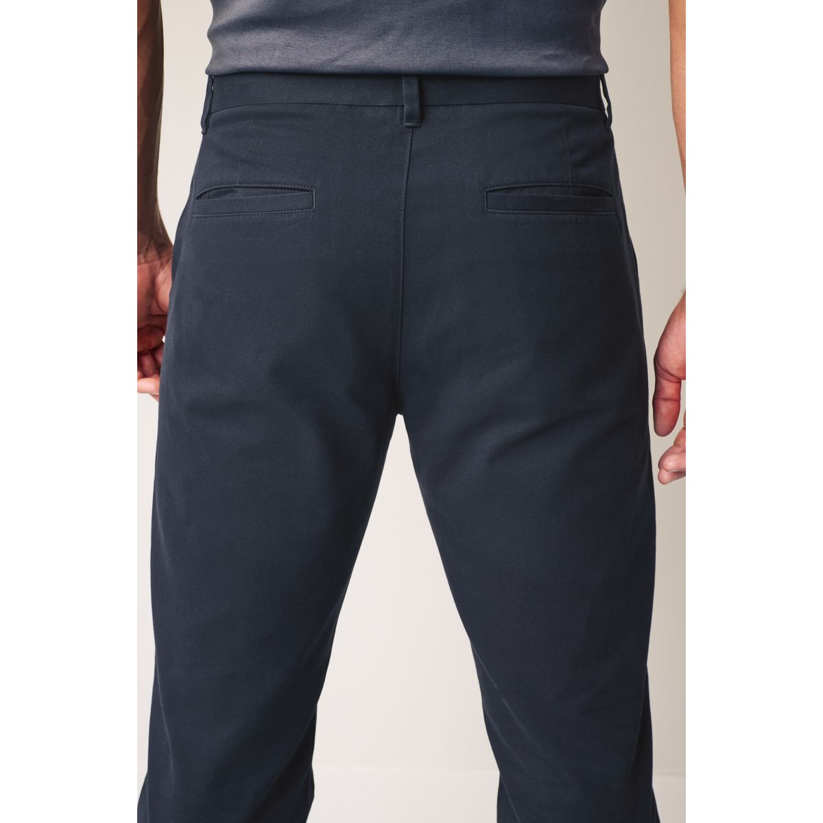 Pantalon chino coupe droite bleu marine, NEXT