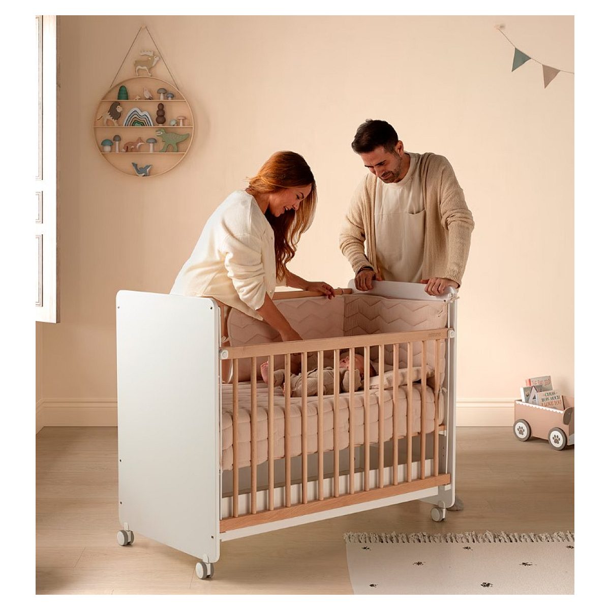 Lit Lupita 120x60 Blanc/Bois simple couleur unique, MICUNA