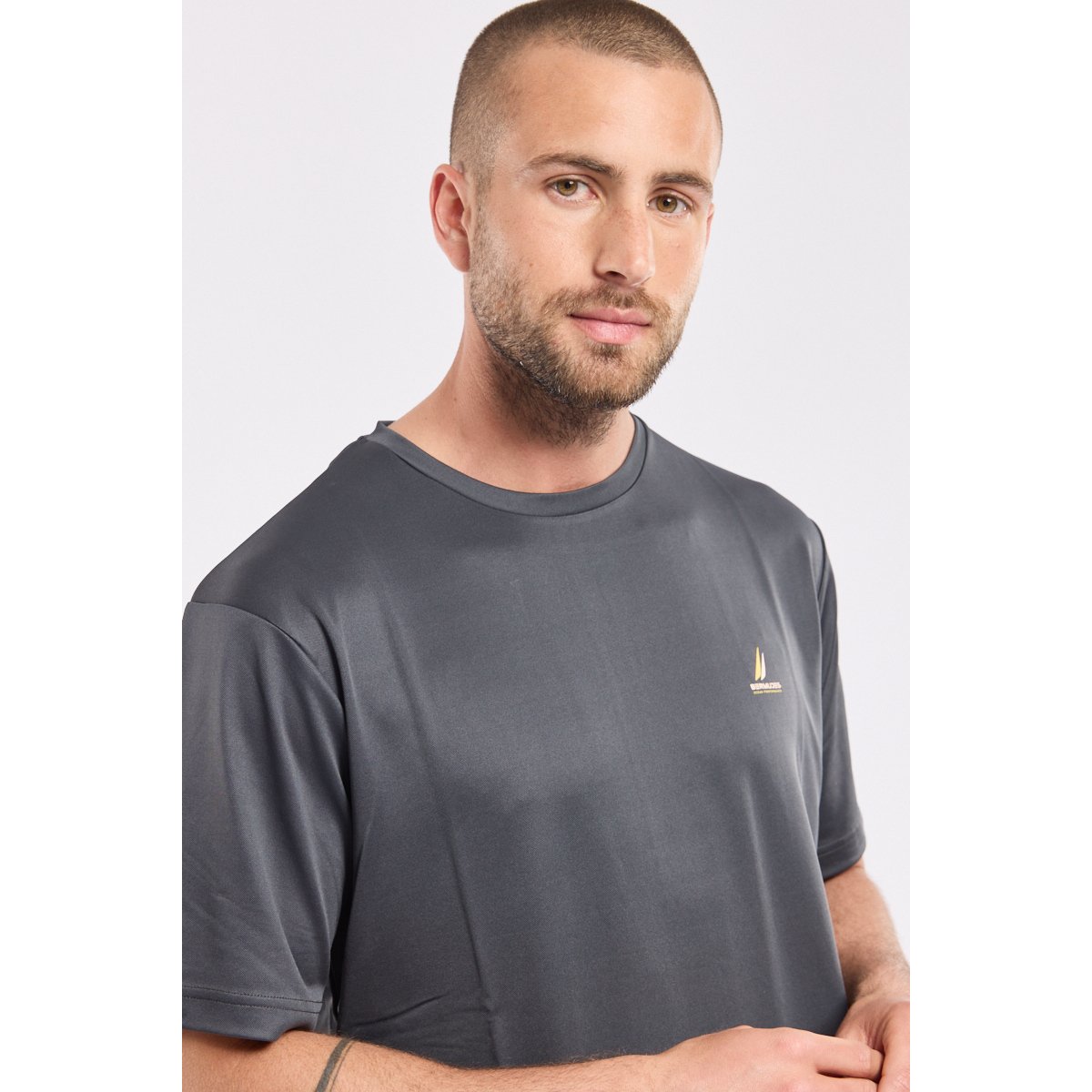 T-shirt en polyester recyclé VALEWOOD carbone, BERMUDES