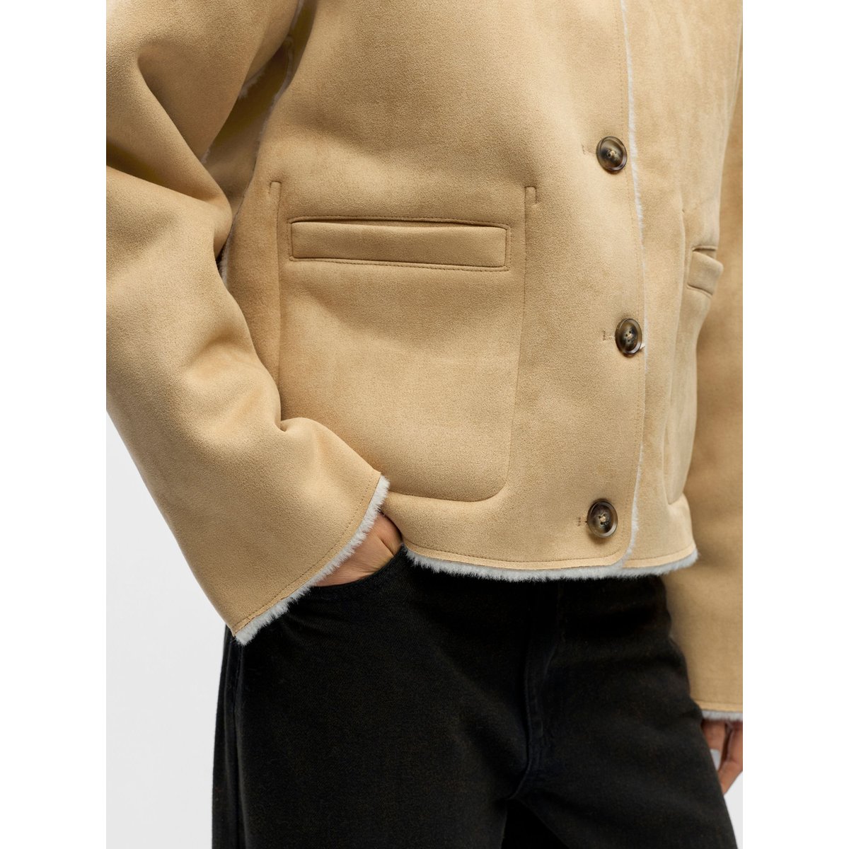 Veste humus, OBJECT