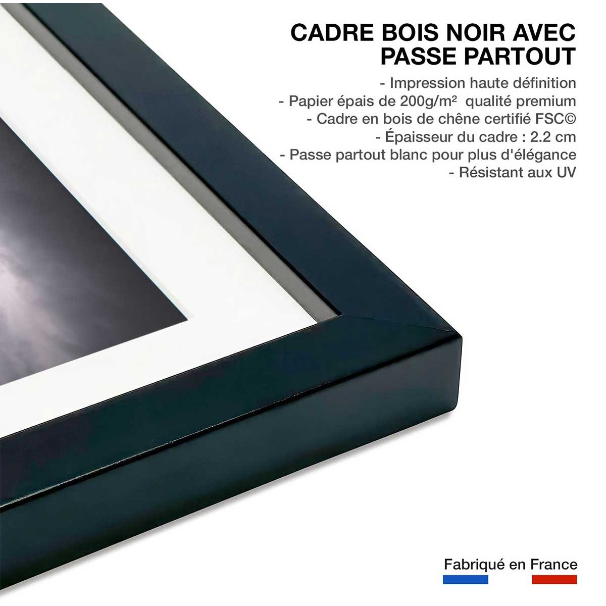 Affiche navy in the sky affiche + cadre en bois - noir, HEXOA