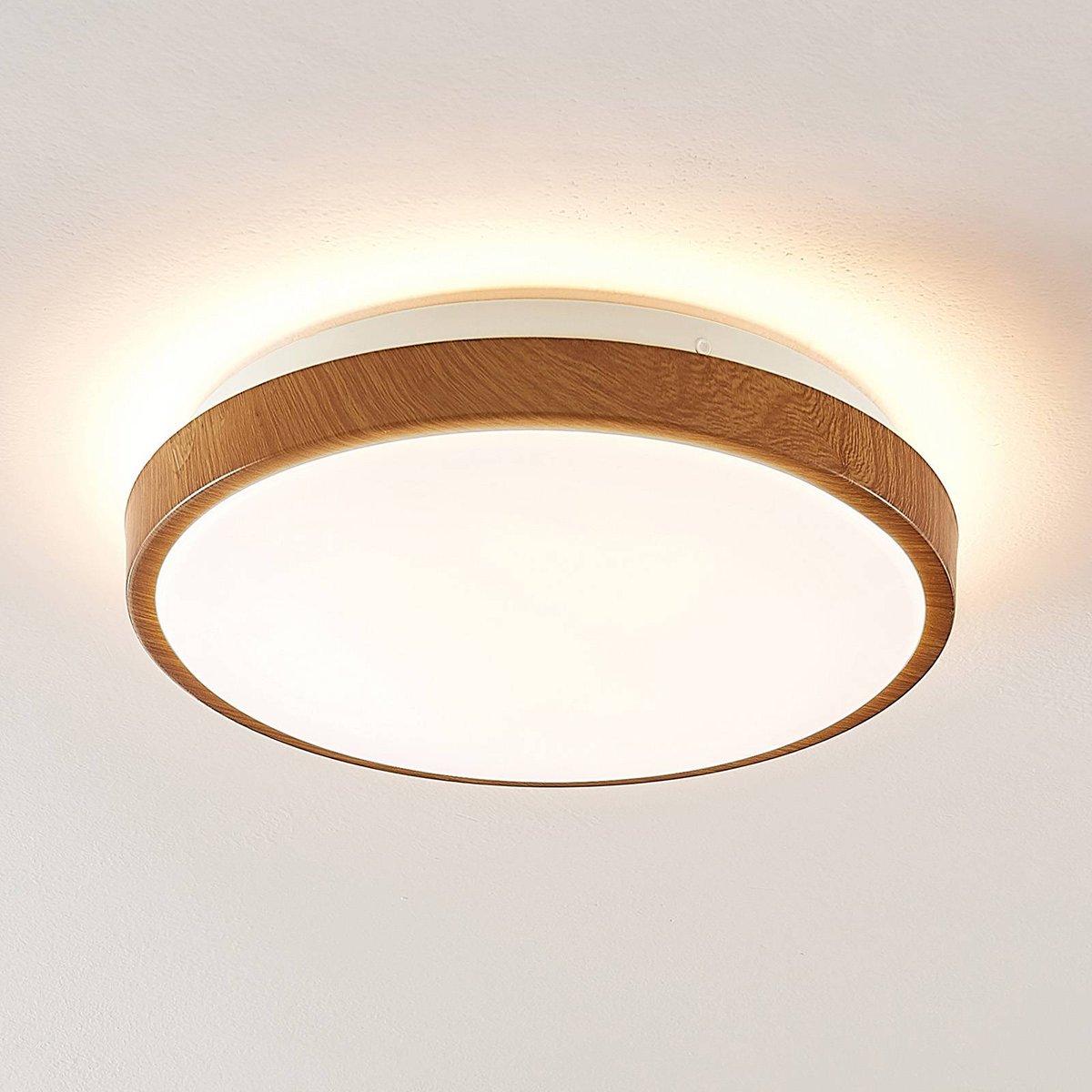Plafonnier  moderneLED, Mendosa bois clair, blanc, LINDBY