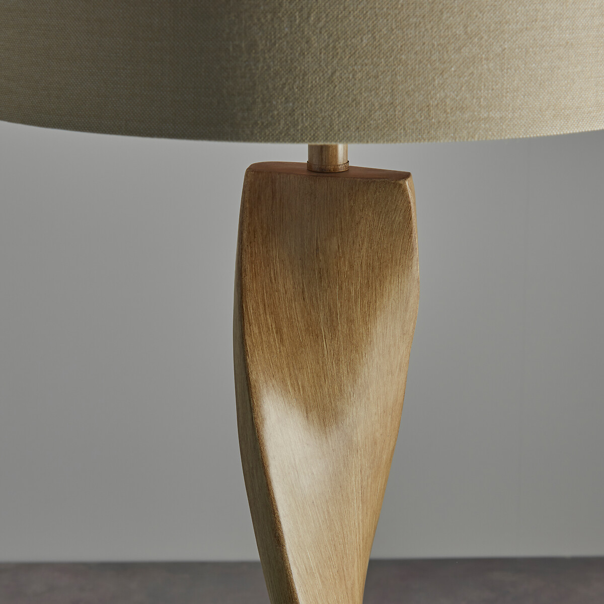 Abra Twisted Floor Lamp brown , SO'HOME