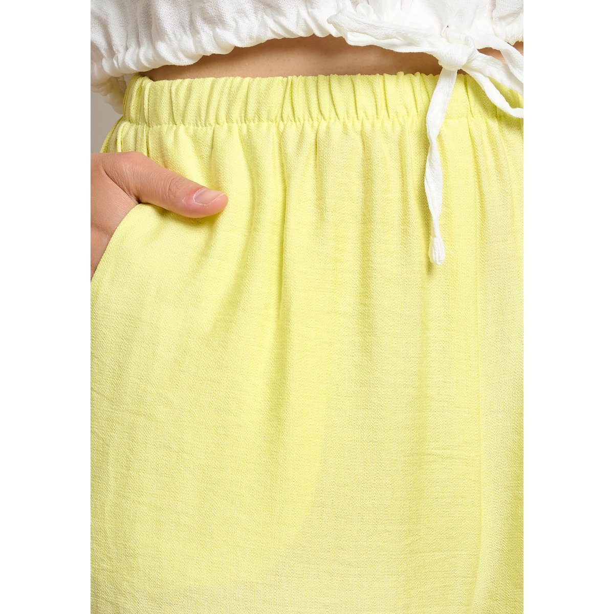 Pantalon fluide taille haute jaune pastel, LOLALIZA