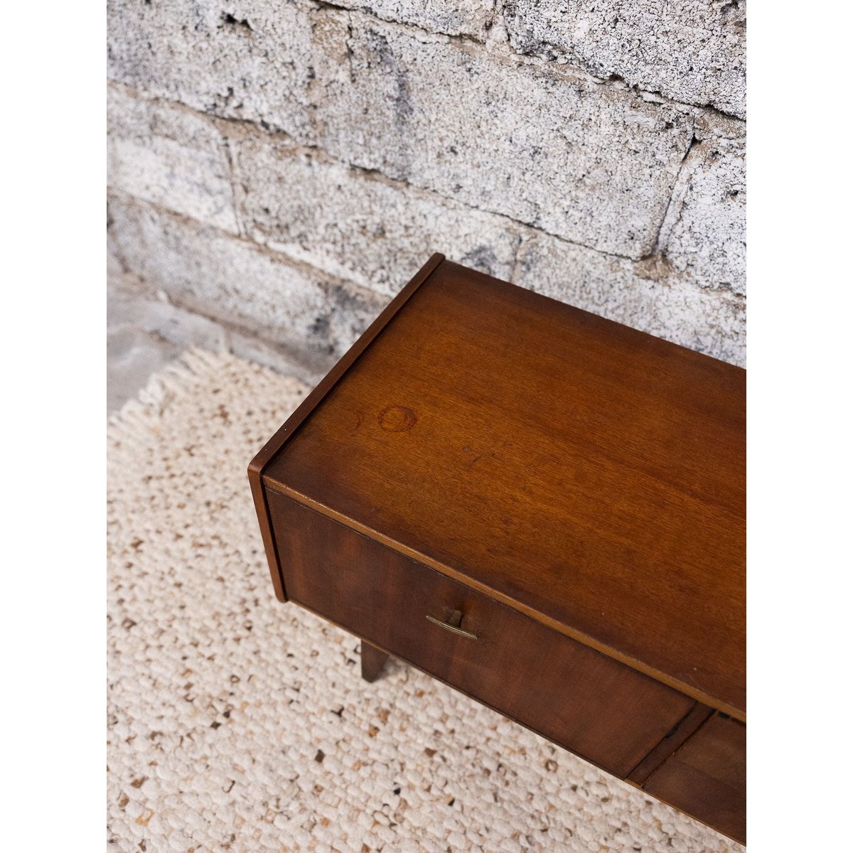 Petite commode en bois Garance N°715 - Bon état marron, DEBONGOUT