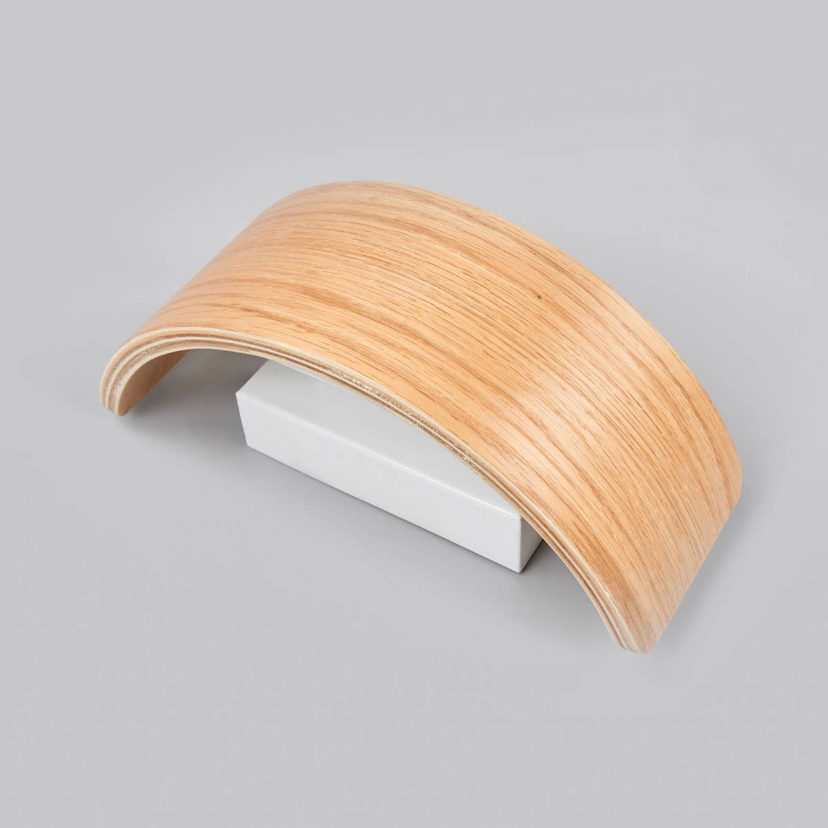 Applique en bois moderneLED, Rafailia bois foncé, LINDBY