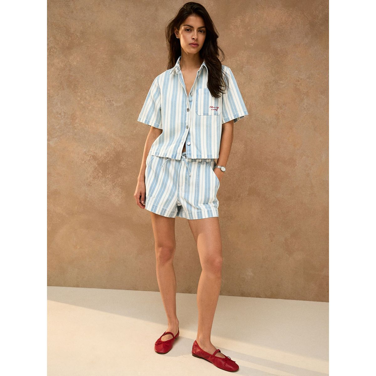 Chemise en jean à manches courtes rayé bleu/blanc, NEXT