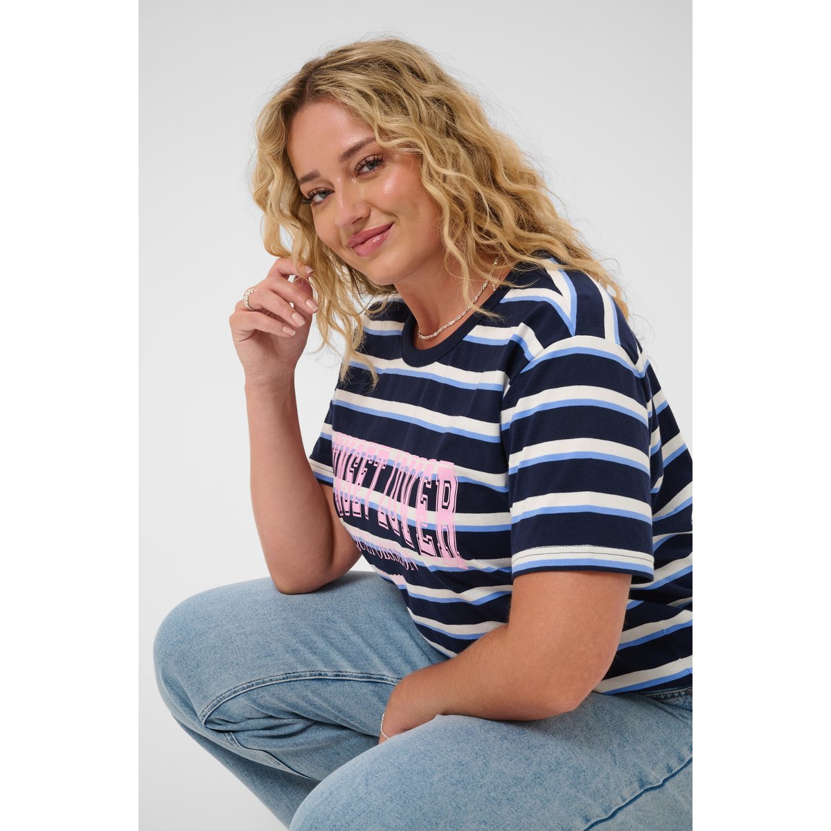 T-shirt à manches courtes bleu midnight/bright blue stripe, KAFFE CURVE