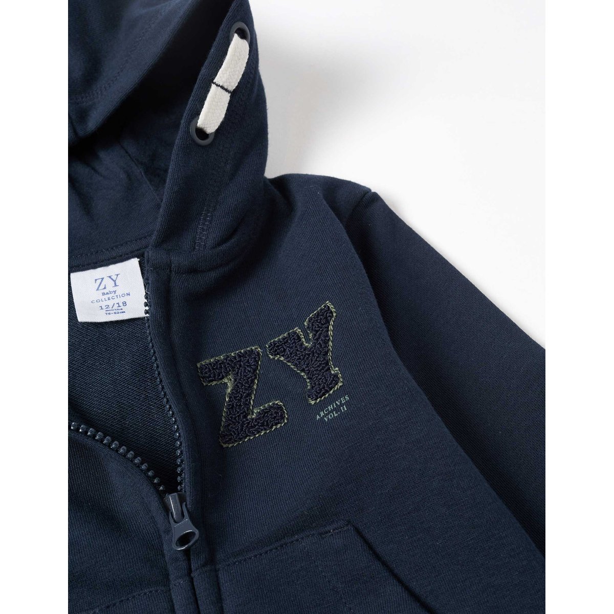 Sweat zippé avec broderie en bouclettes ZY bleu foncé, ZIPPY
