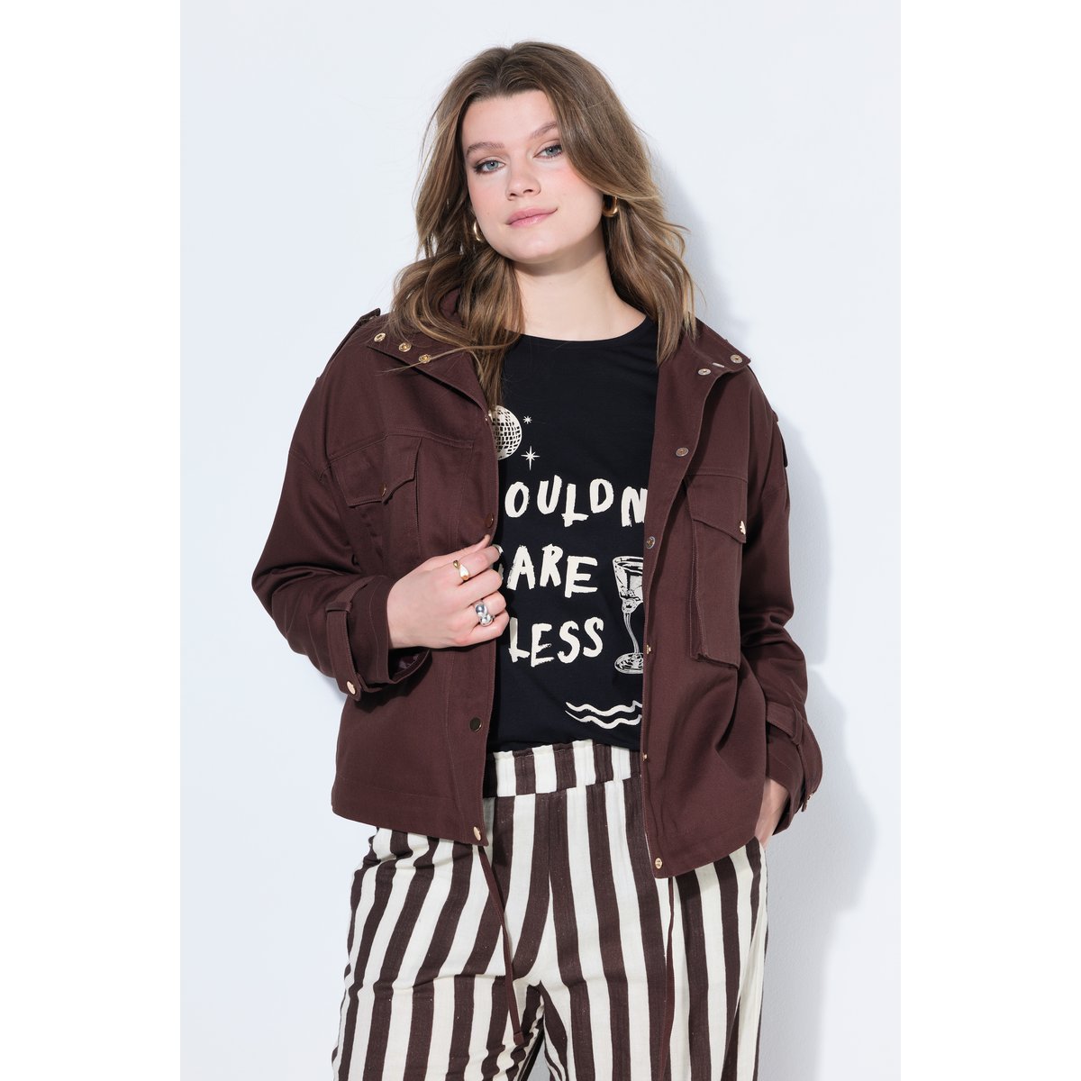 Veste utility oversize, grandes poches chocolat, STUDIO UNTOLD