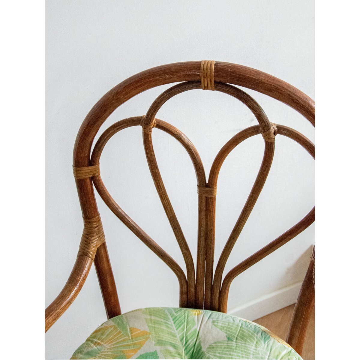 Grand fauteuil en rotin Ernest N°733 - Bon état multicolore, DEBONGOUT