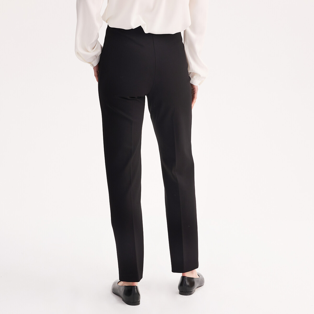 Pantalones de pinzas de corte pitillo negro, ANNE WEYBURN