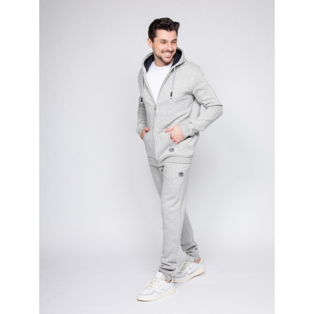 Sweat Zippé Capuche Wamin gris clair, RITCHIE