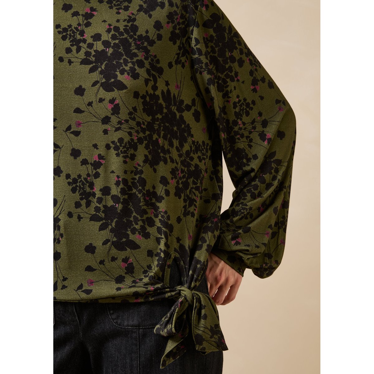 T-shirt manches longues fleuri col bateau dark kaki, LA FEE MARABOUTEE