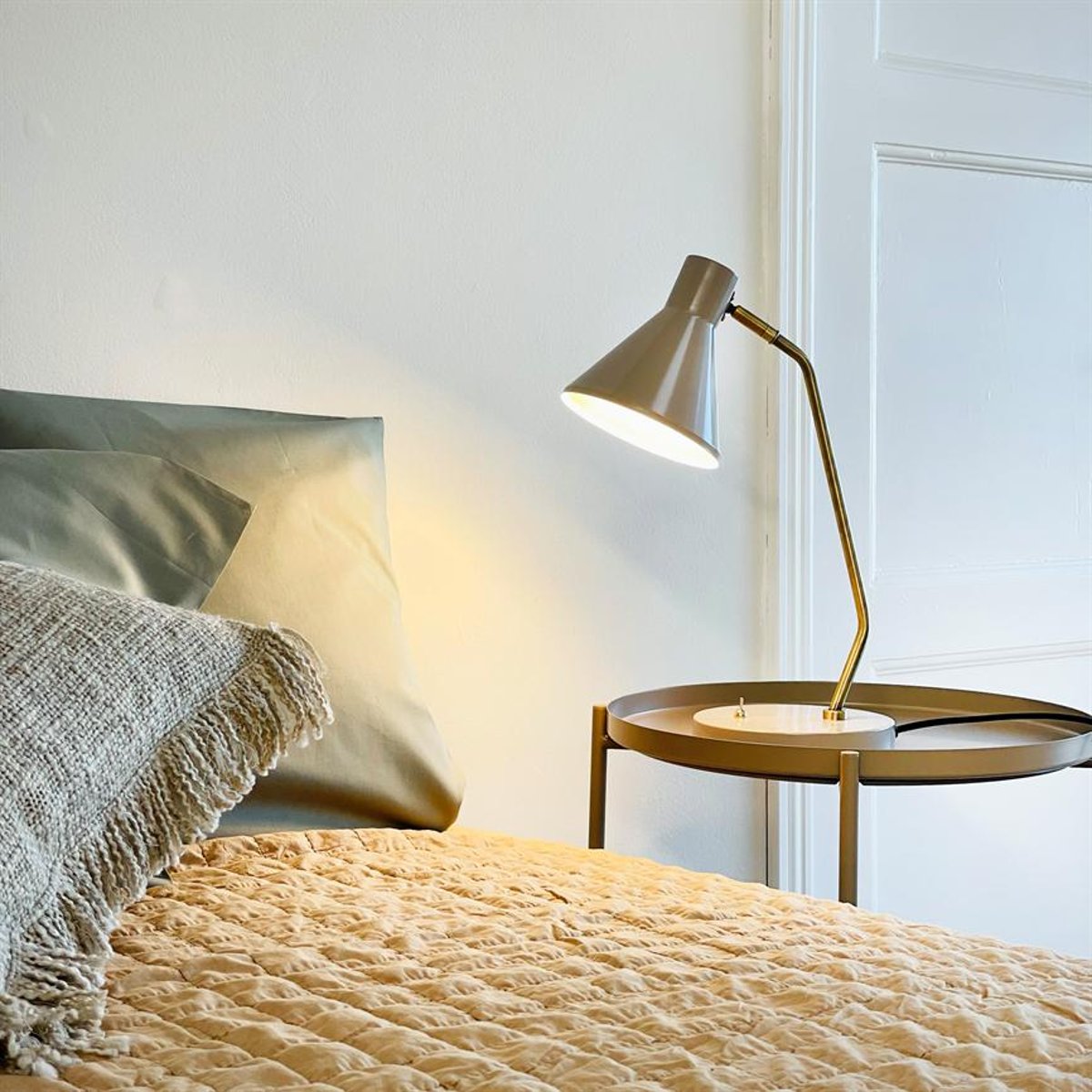 Lampe à poser en Métal, vert menthe SLEEP marron, DYBERG LARSEN