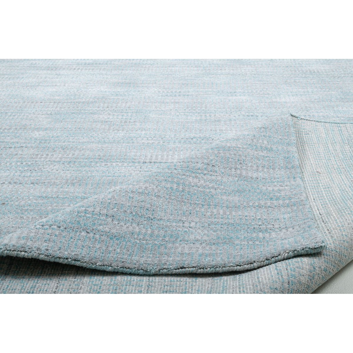 Tapis tissé main en viscose turquoise, THEKO