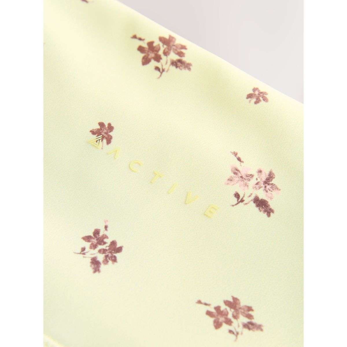 Short active balance portefeuille jaune citron, NEXT