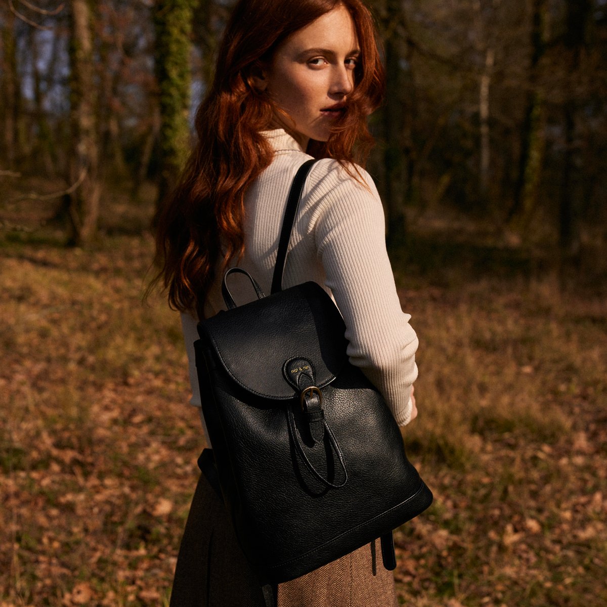 Sac à dos à bretelles réglables en cuir JUDE noir, NAT & NIN